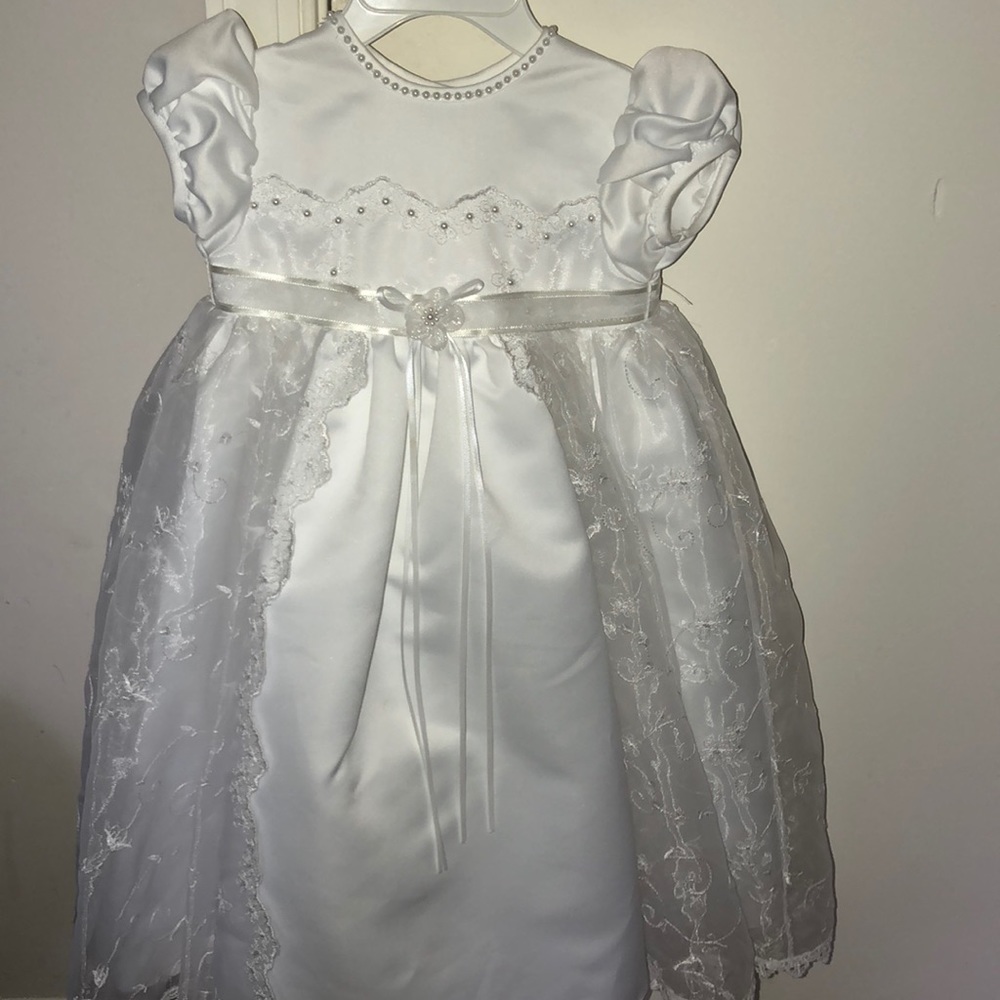 Baby girl White dress